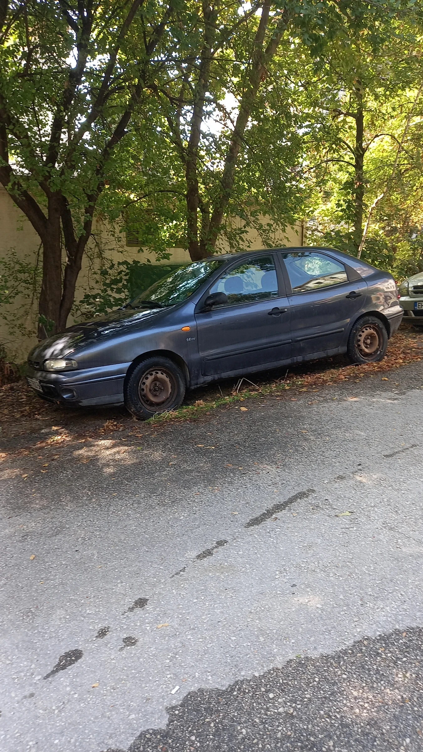 Fiat Brava 1.4 12v 80кс, снимка 3 - Автомобили и джипове - 54291100