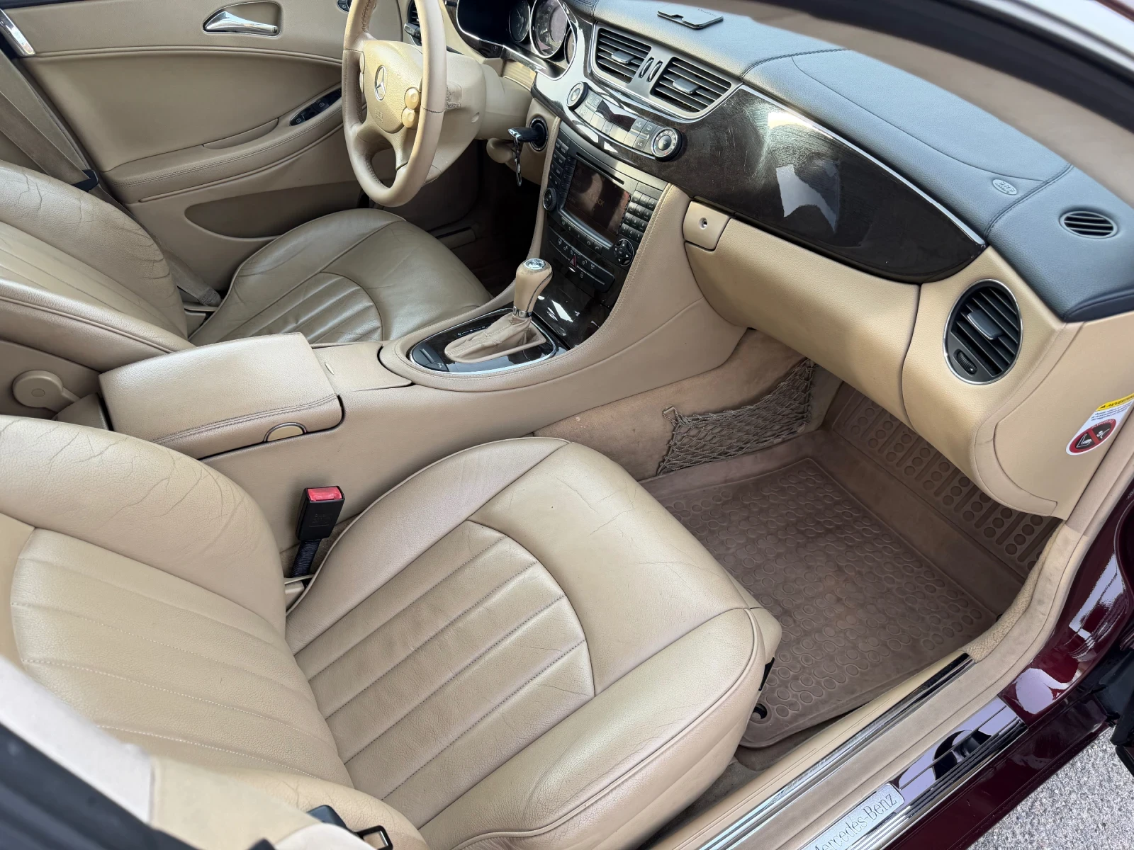 Mercedes-Benz CLS 320 320 CDI 7G, снимка 12 - Автомобили и джипове - 54359851