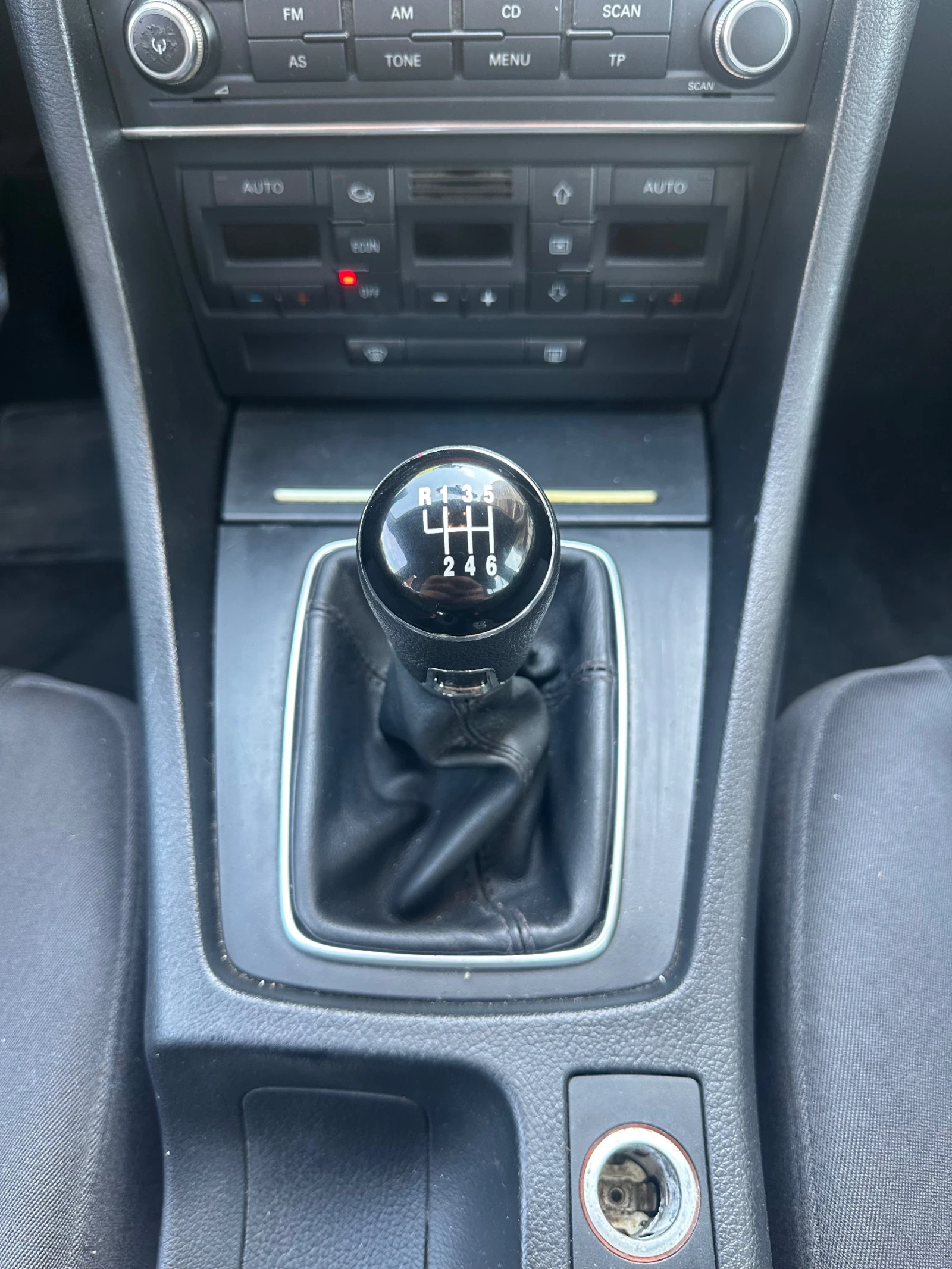 Audi A4, снимка 9 - Автомобили и джипове - 54683492