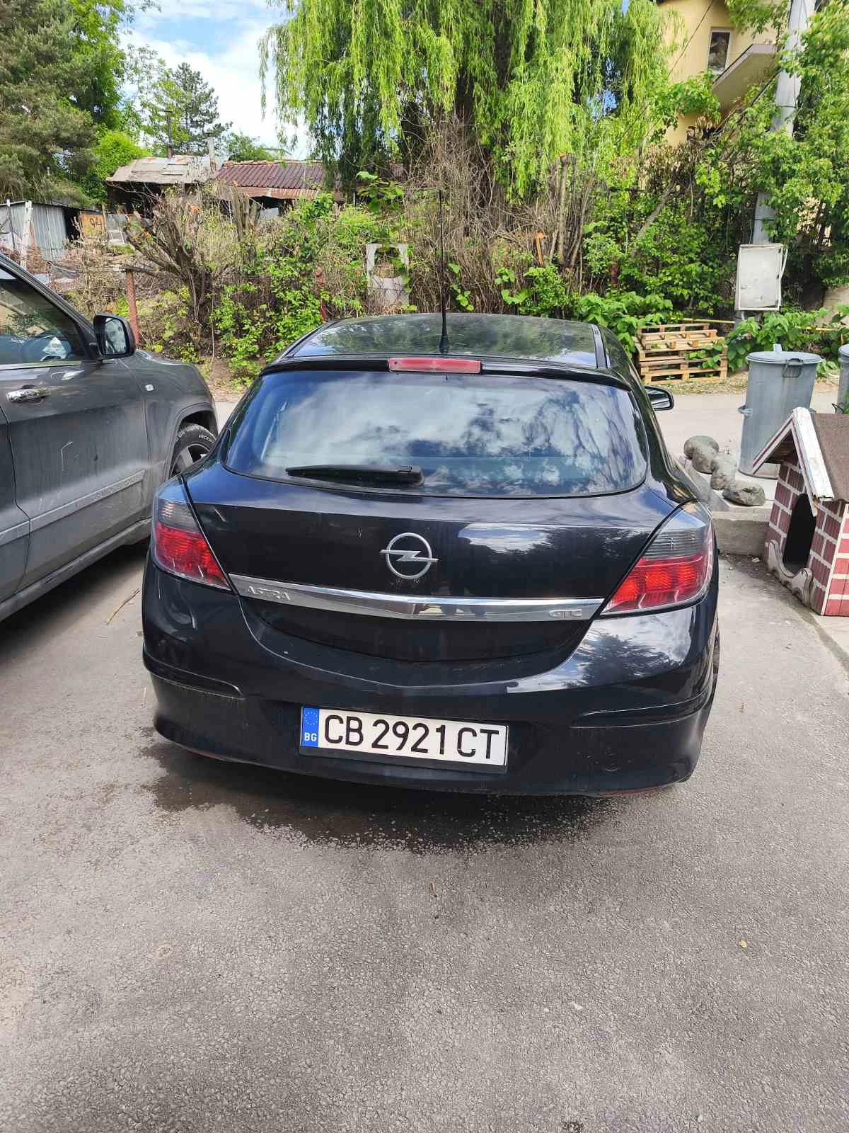 Opel Astra gtc, снимка 6 - Автомобили и джипове - 54707917