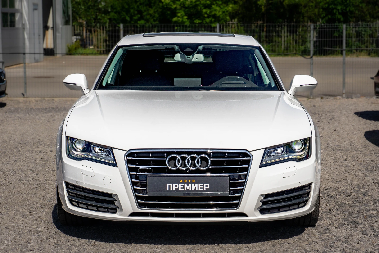 Audi A7 3.0TDI-Quattro-СУПЕР СЪСТОЯНИЕ-РЕАЛНИ КМ!, снимка 2 - Автомобили и джипове - 54940757