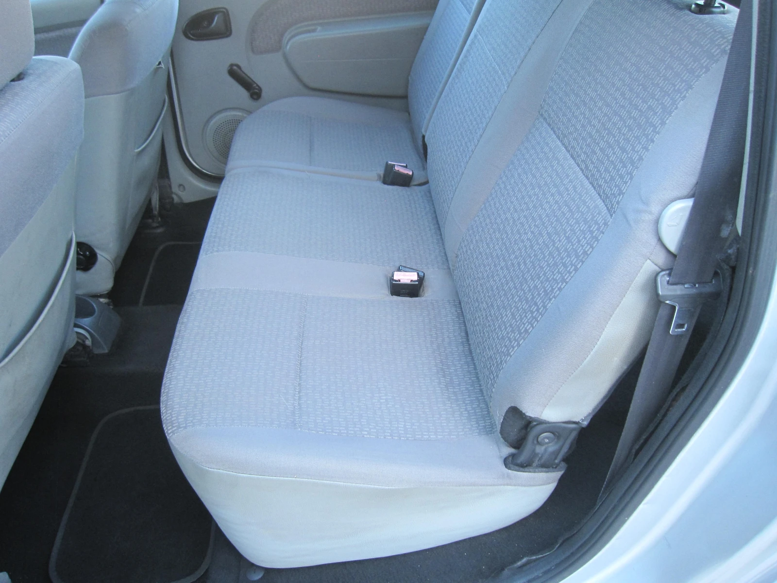 Dacia Logan 1, 4, Клима, снимка 10 - Автомобили и джипове - 54946816