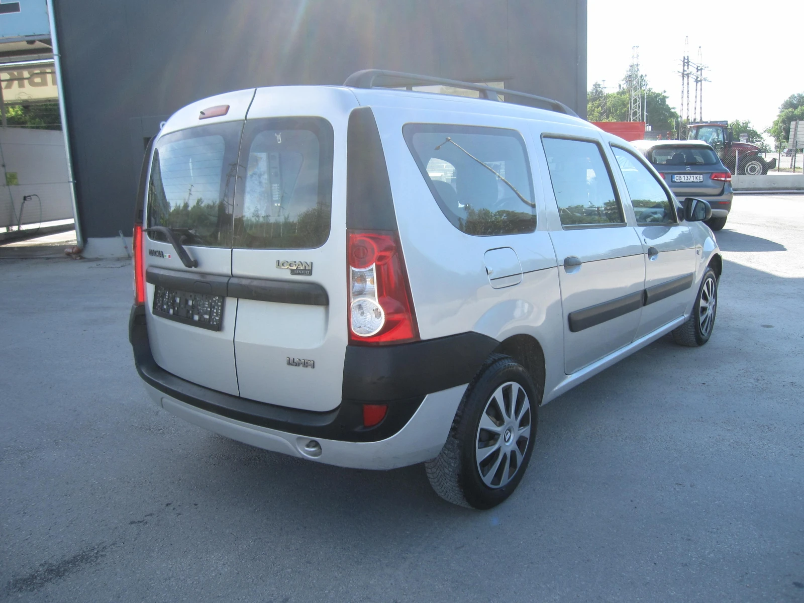 Dacia Logan 1, 4, Клима, снимка 4 - Автомобили и джипове - 54946816