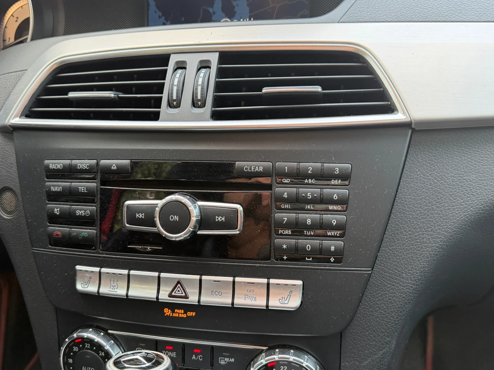 Mercedes-Benz C 350 FULL AMG PACK | harman/kardon, снимка 7 - Автомобили и джипове - 55076761