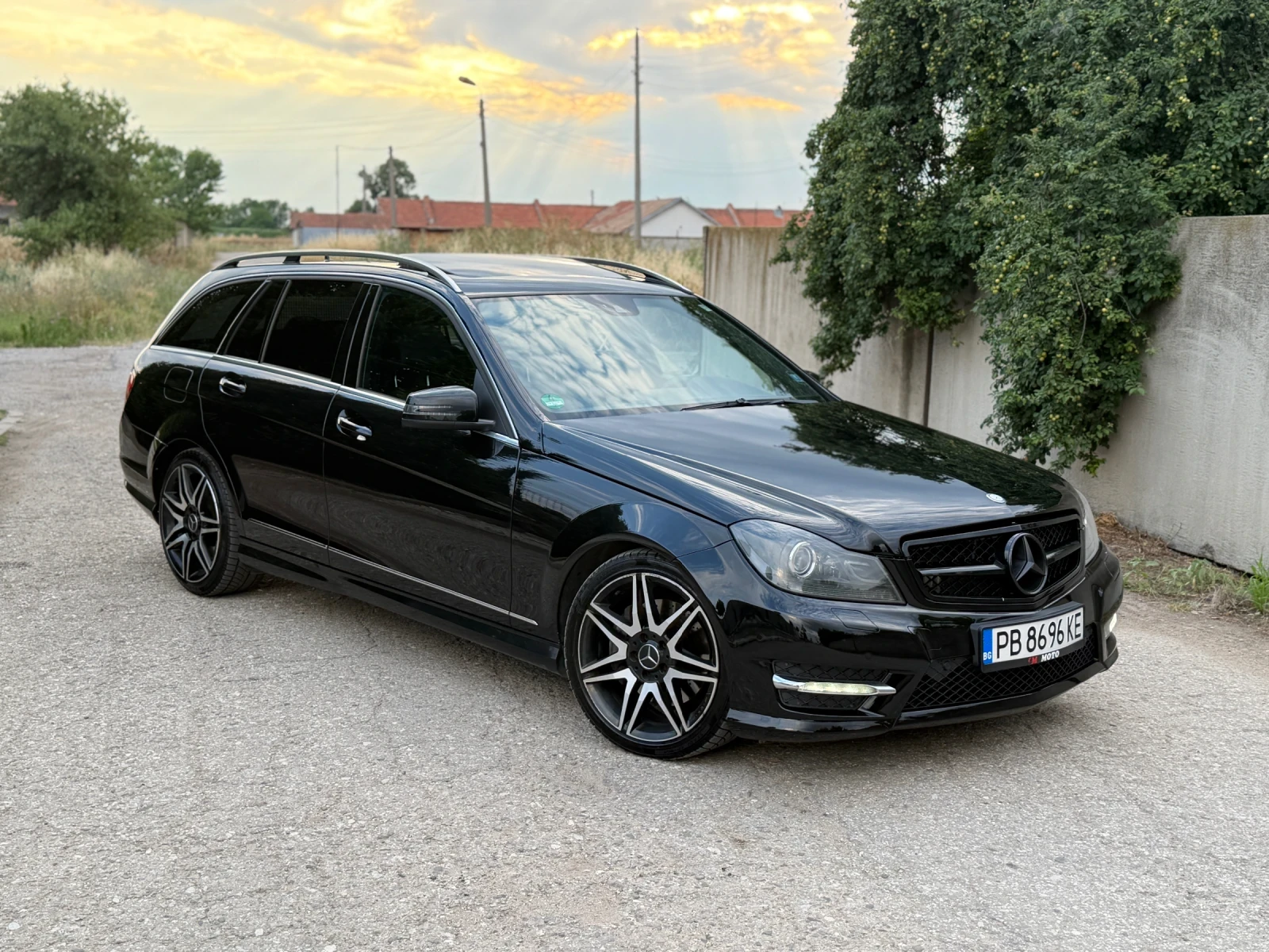 Mercedes-Benz C 350 FULL AMG PACK | harman/kardon