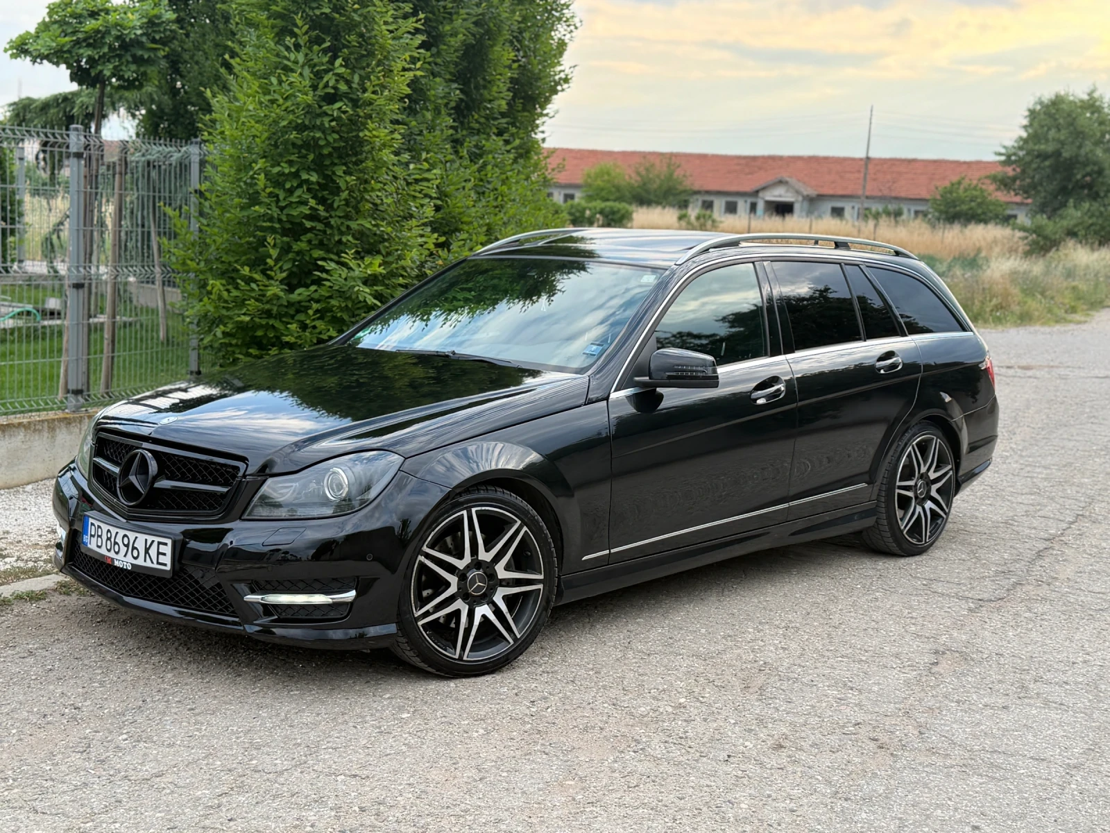 Mercedes-Benz C 350 FULL AMG PACK | harman/kardon, снимка 2 - Автомобили и джипове - 55076761
