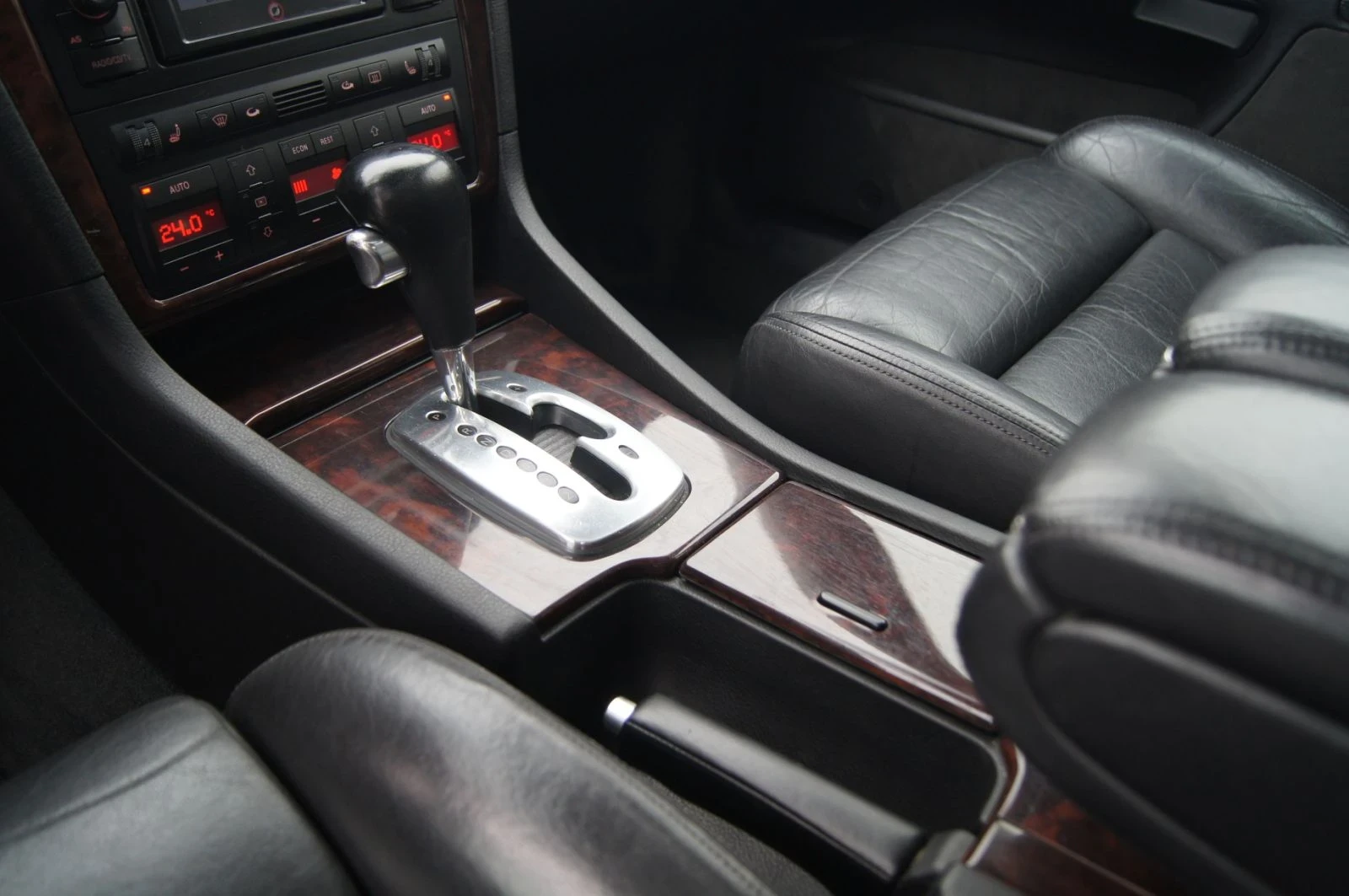 Audi A8 | Mobile.bg � ����������� 11