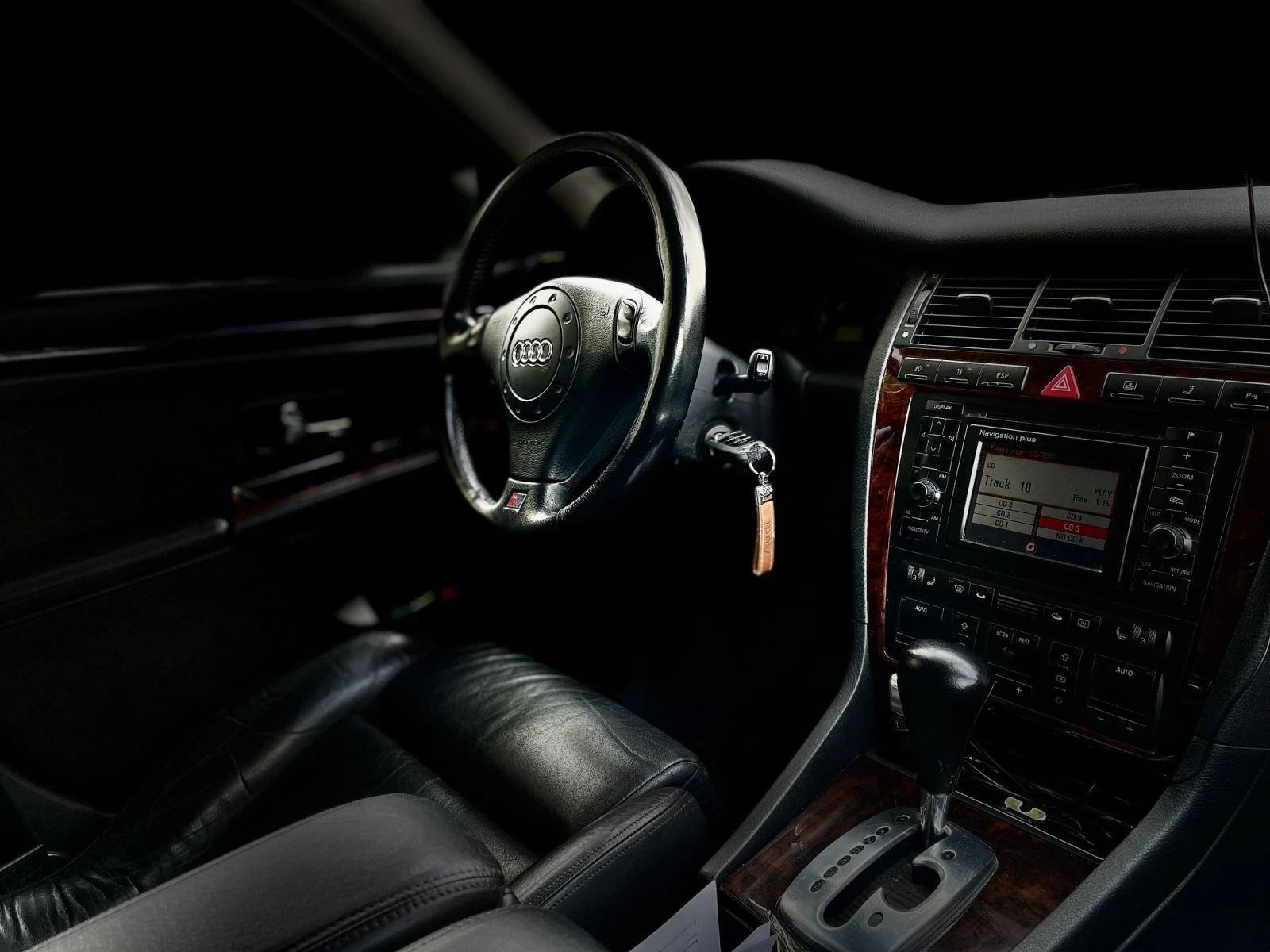 Audi A8 | Mobile.bg � ����������� 2