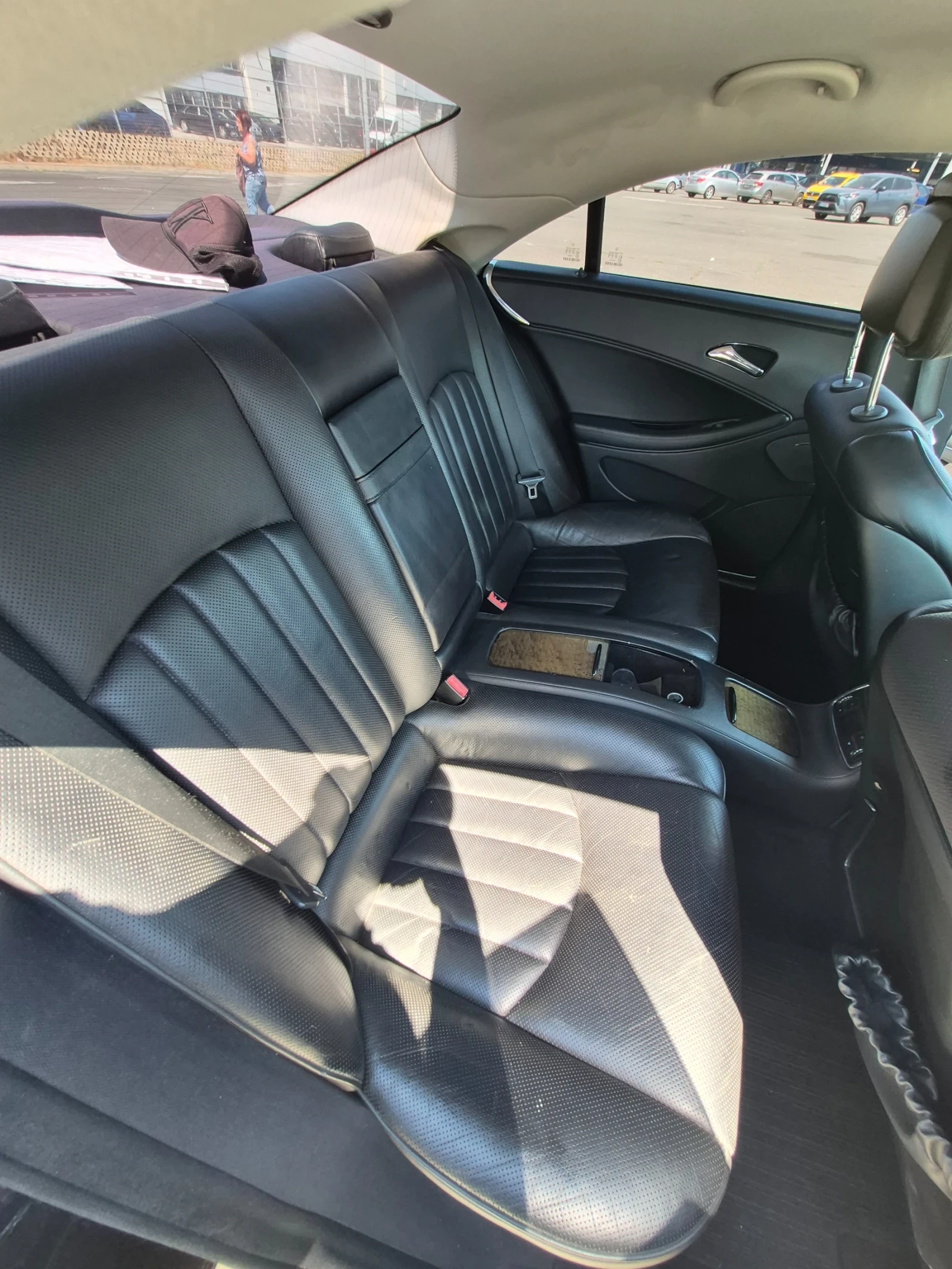 Mercedes-Benz CLS 320, снимка 12 - Автомобили и джипове - 55617763