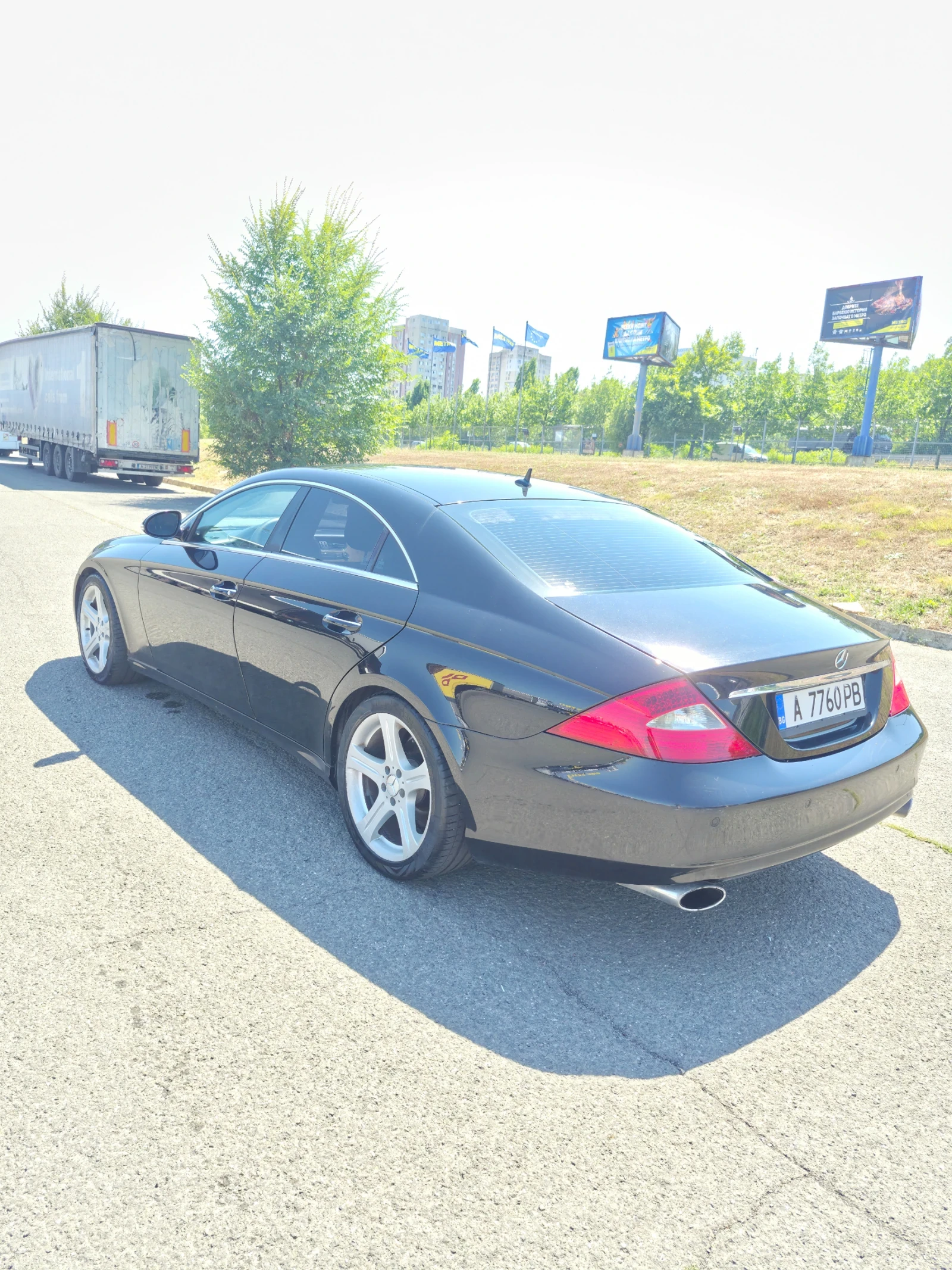 Mercedes-Benz CLS 320, снимка 7 - Автомобили и джипове - 55617763