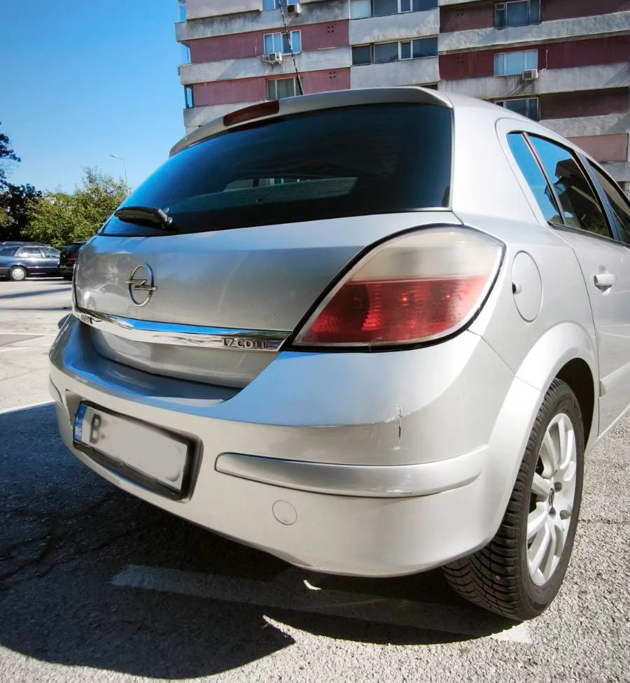Opel Astra, снимка 4 - Автомобили и джипове - 56138724