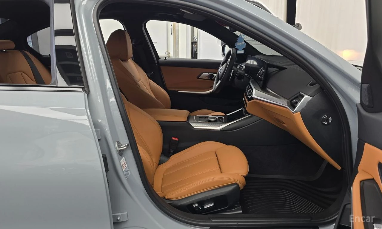 BMW 330 M* SPORT* LASER* ДИСТРОНИК* ХЕДЪП* LANE* ASSIST* , снимка 8 - Автомобили и джипове - 55831484