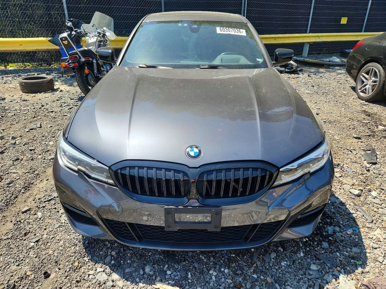 BMW 330 2.0l Xi, снимка 5 - Автомобили и джипове - 56052993