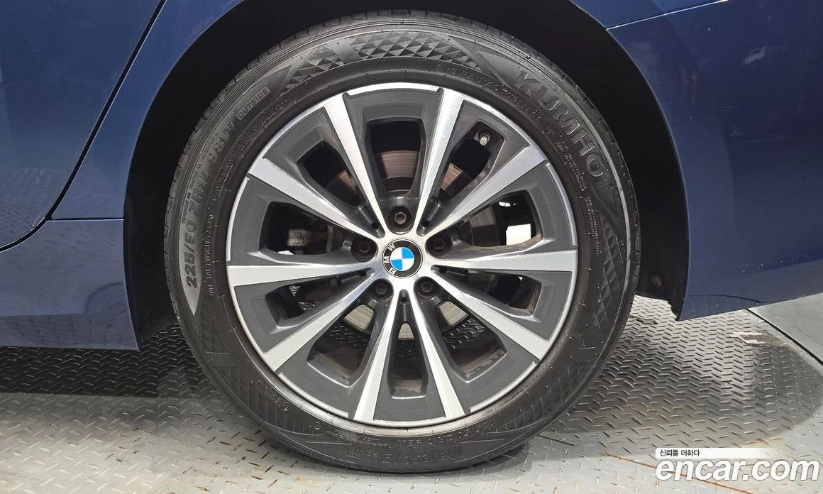 BMW 320 320i, снимка 6 - Автомобили и джипове - 56156686