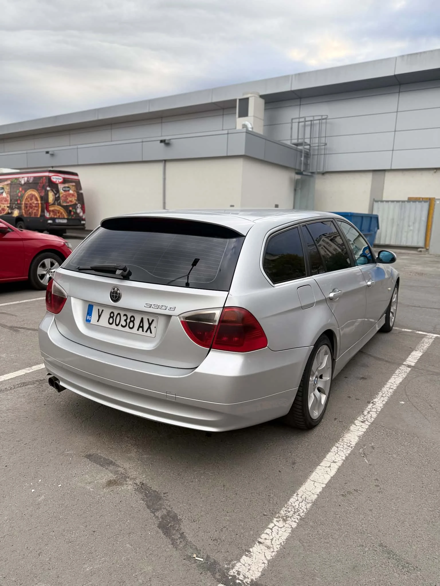 BMW 330 330d, снимка 5 - Автомобили и джипове - 56260500