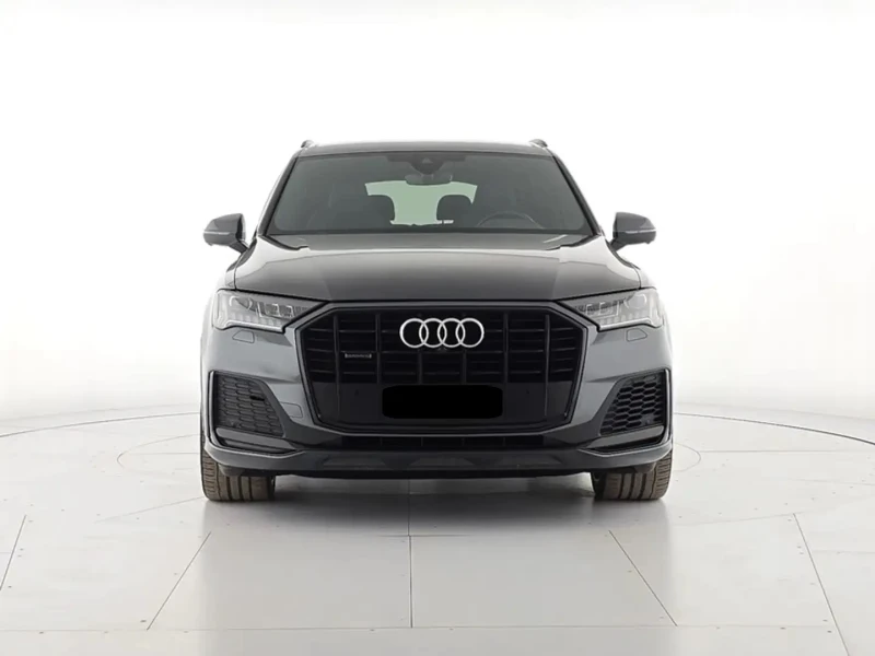 Audi Q7 50TDI Quattro S-Line 7-Seater, снимка 3 - Автомобили и джипове - 48863656