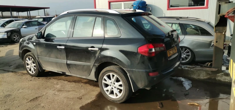 Renault Koleos 2.0, снимка 3 - Автомобили и джипове - 49288870