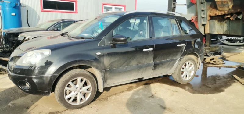 Renault Koleos 2.0, снимка 4 - Автомобили и джипове - 49288870