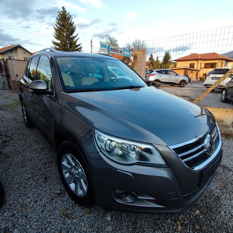 VW Tiguan 2.0TSI* 4MOTION* AVTOMAT* ПАНОРАМА* KSENON* * , снимка 3 - Автомобили и джипове - 52122008