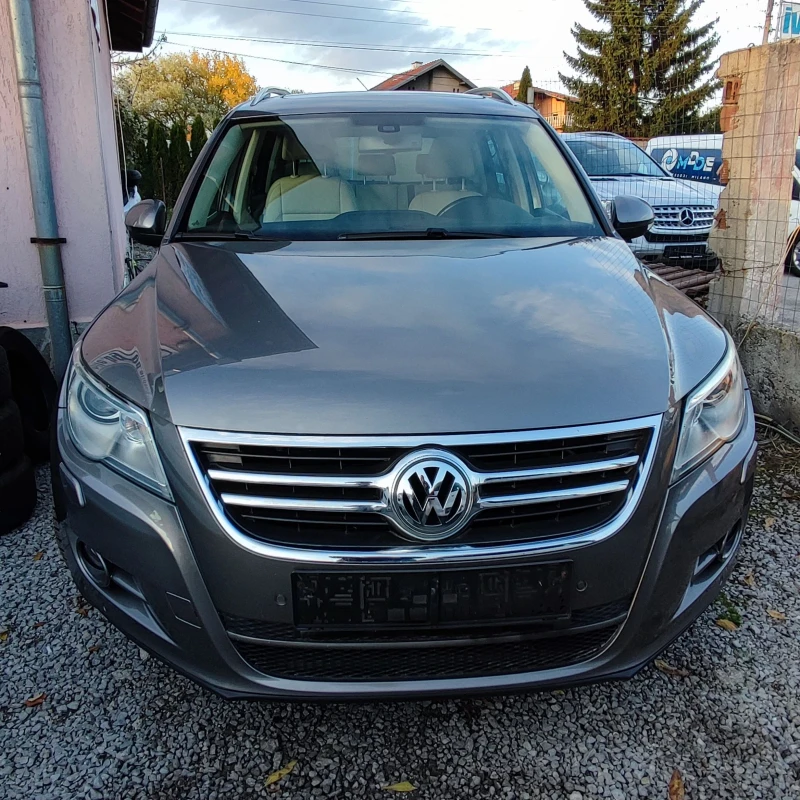 VW Tiguan 2.0TSI* 4MOTION* AVTOMAT* ПАНОРАМА* KSENON* * , снимка 2 - Автомобили и джипове - 52122008