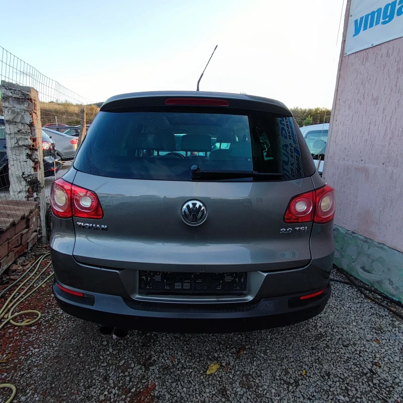 VW Tiguan 2.0TSI* 4MOTION* AVTOMAT* ПАНОРАМА* KSENON* * , снимка 5 - Автомобили и джипове - 52122008