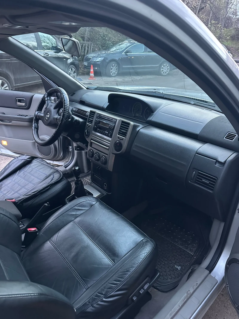 Nissan X-trail T30 facelift, снимка 7 - Автомобили и джипове - 52681711