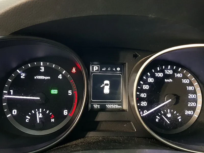 Hyundai Santa fe 2.0, снимка 7 - Автомобили и джипове - 54256608