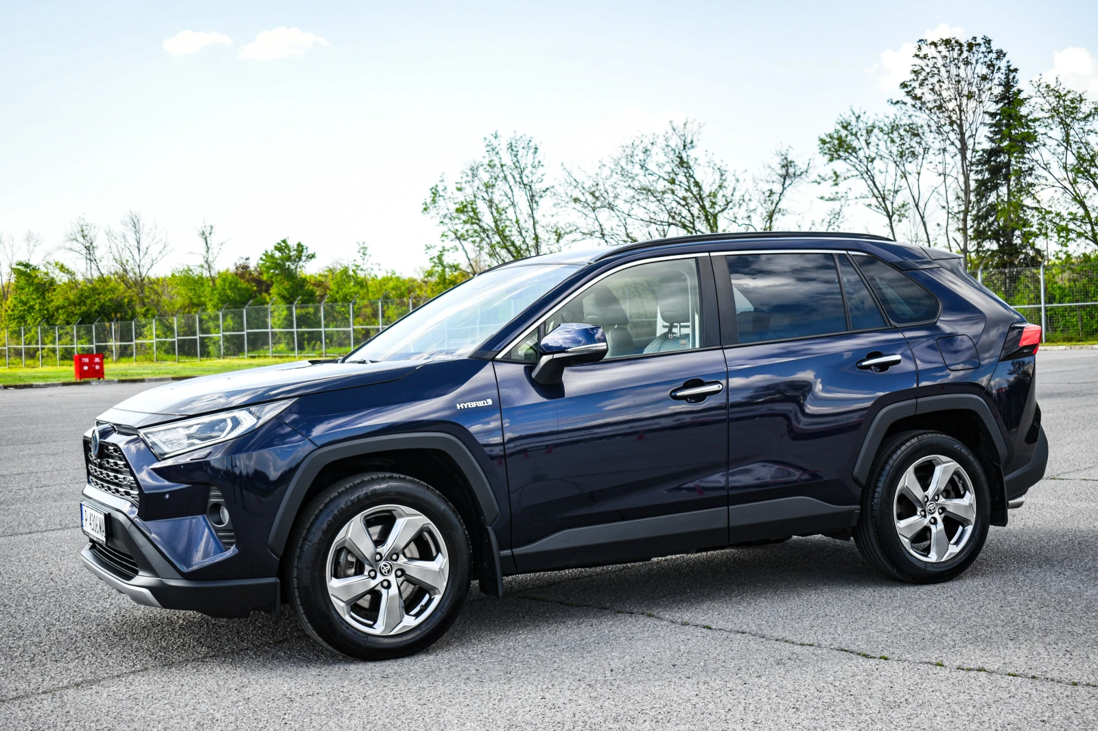 Toyota Rav4 2.5h 222 к.с 4x4 - изображение 4