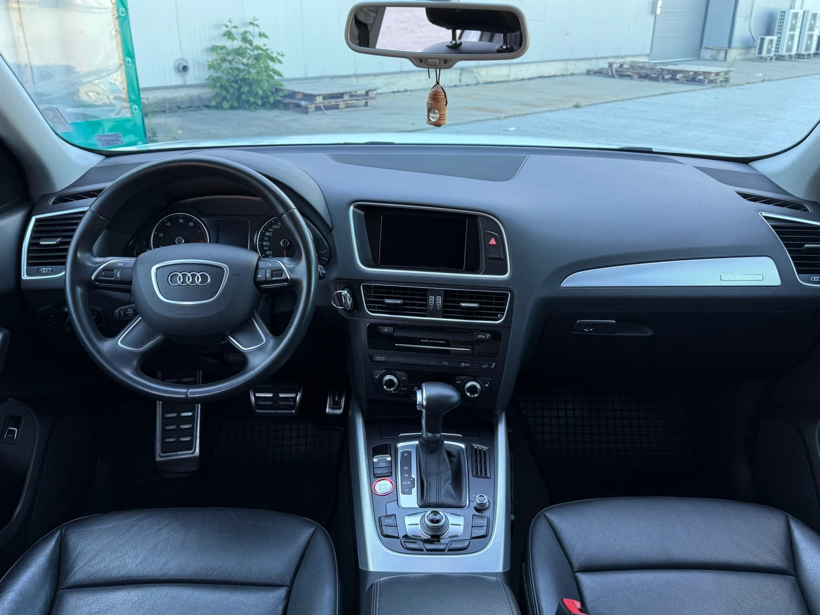 Audi Q5 2.0 TFSI 150 000km топ състояние - изображение 9