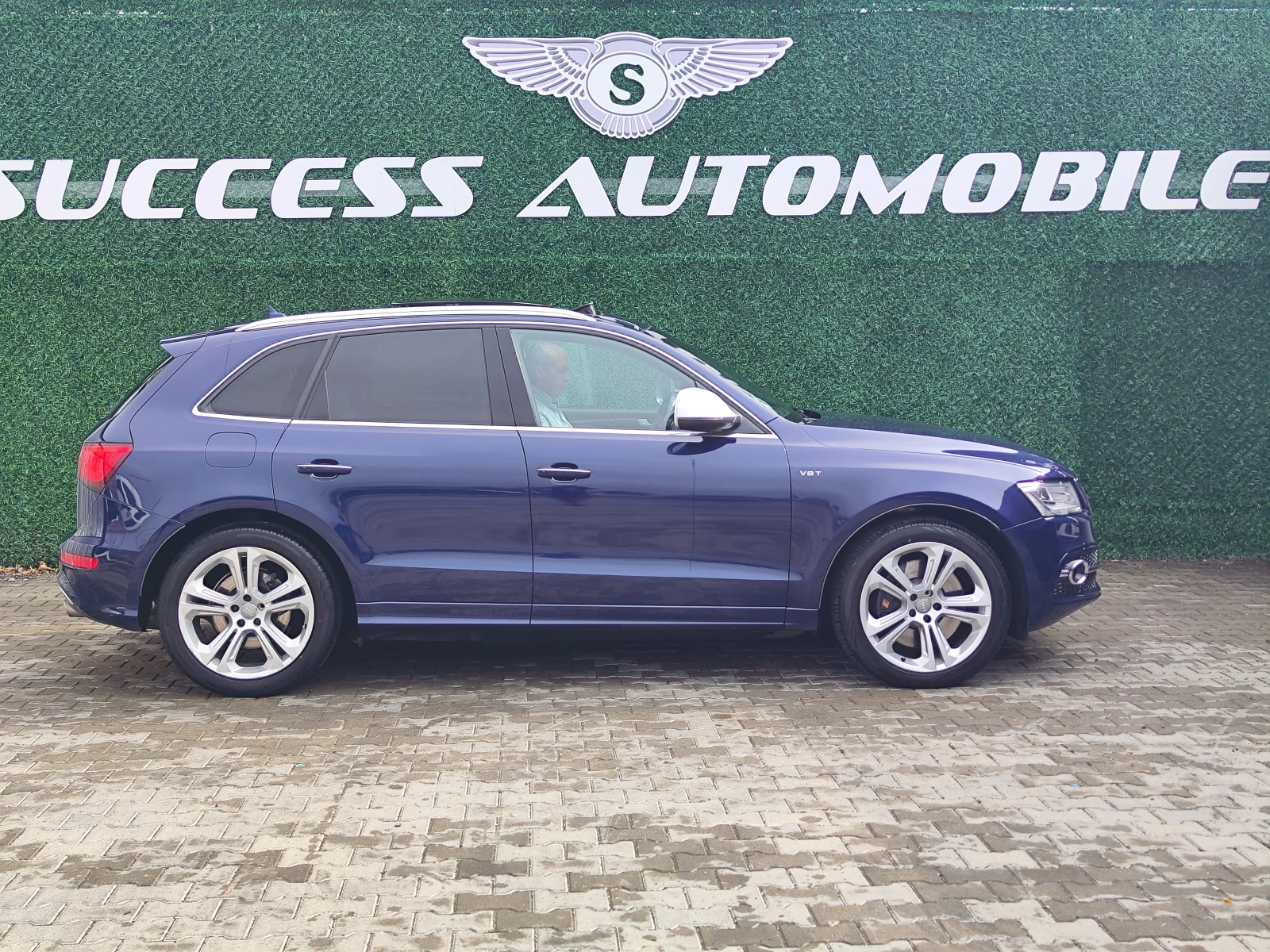 Audi SQ5 CARBON* PANORAMA* PODGREV* RECARO* LIZING - изображение 3