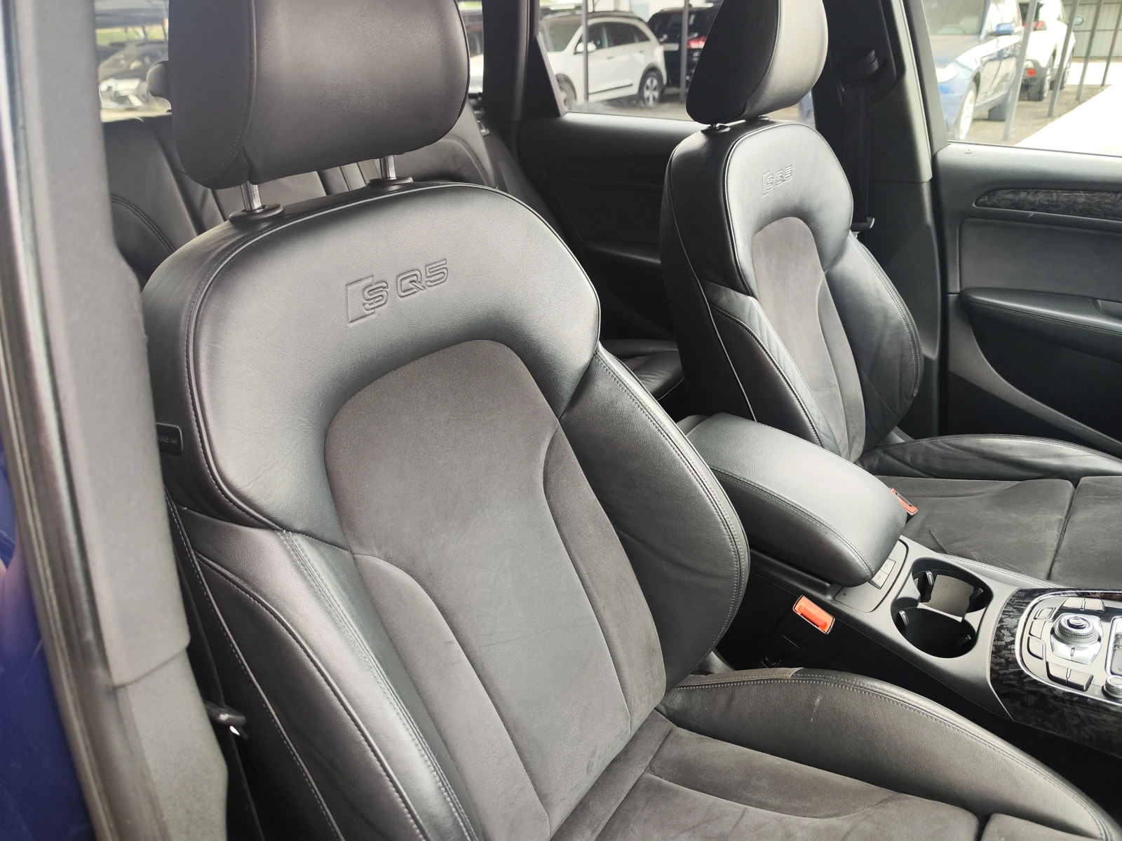 Audi SQ5 CARBON* PANORAMA* PODGREV* RECARO* LIZING - изображение 9