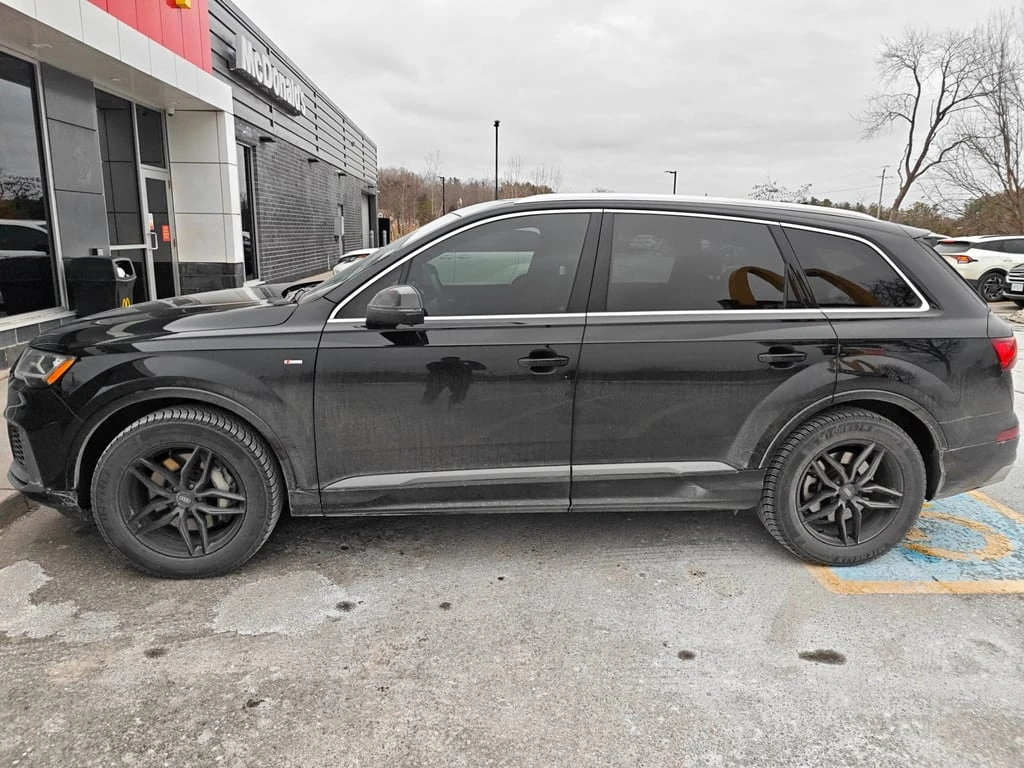 Audi Q7 * Komfort * CARFAX * БЕЗ ПЪРВОНАЧАЛНА ВНОСКА - изображение 2