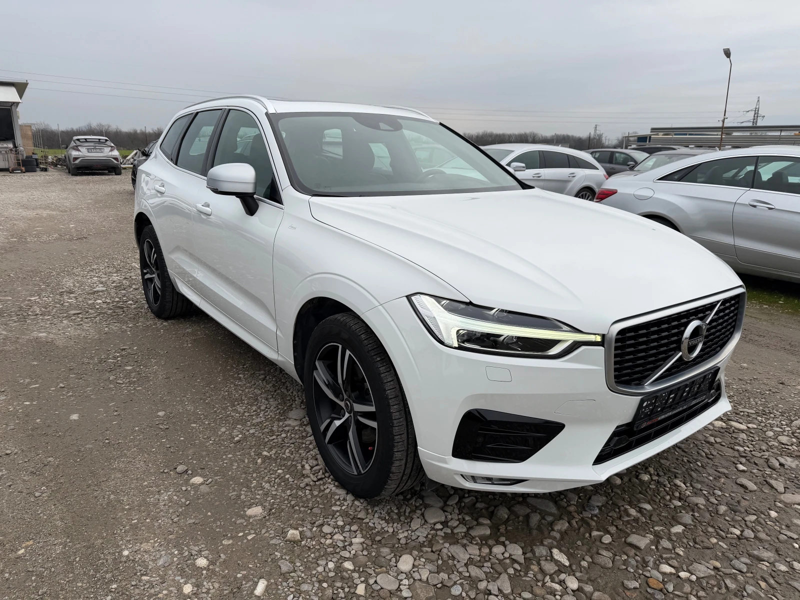Volvo XC60 2.0 D R DESIGN(���� ����) | Mobile.bg � ����������� 3