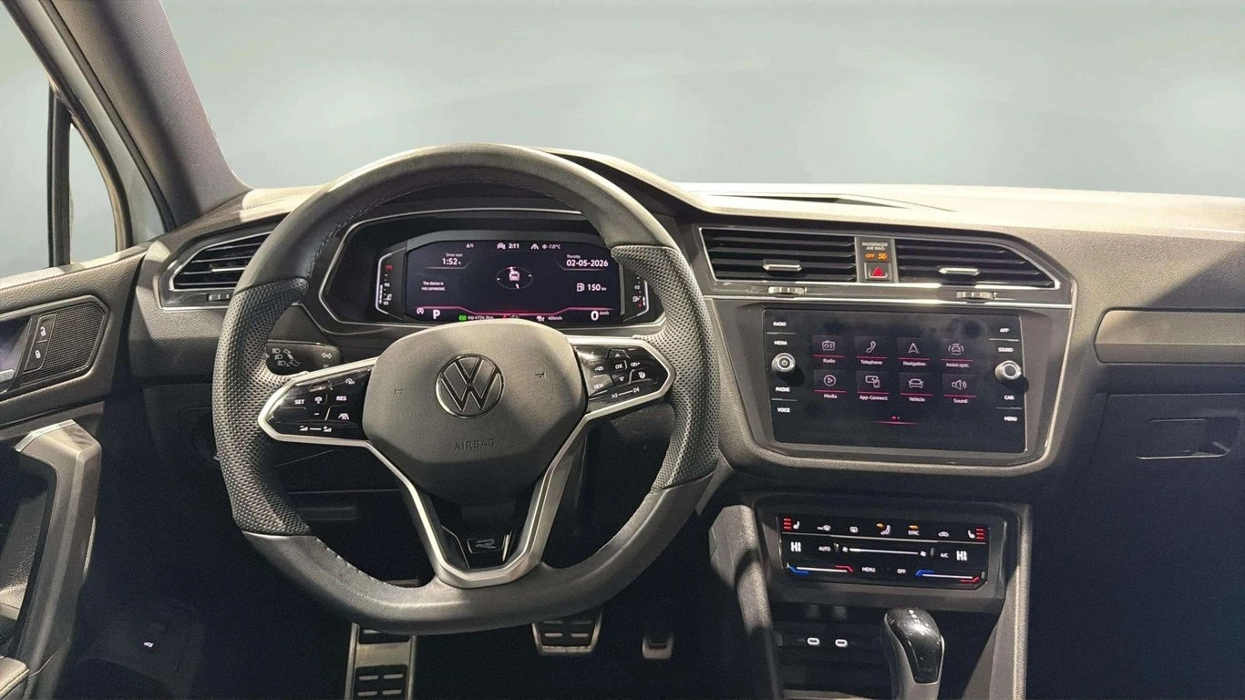 VW Tiguan 4Motion SE R Line Black Edition  CARFAX - изображение 10