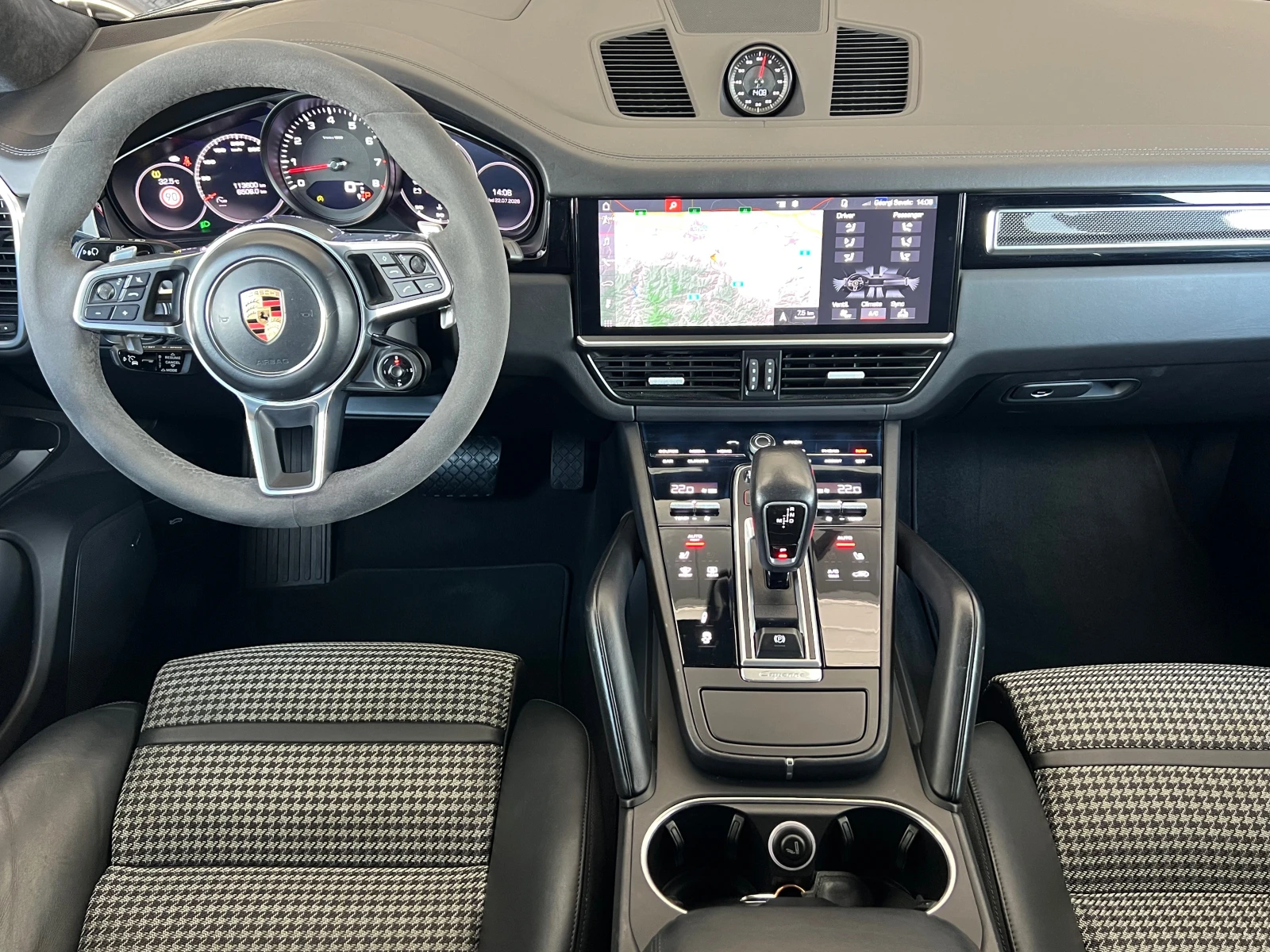 Porsche Cayenne COUPE, TURBO GT PACKAGE, CARBON, HEAD-UP, 22"S, снимка 12 - Автомобили и джипове - 55378743