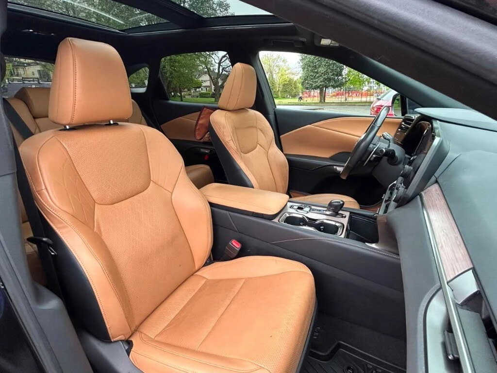 Lexus RX 350h LUXURY* AWD* ПОДГРЕВ* ОБДУХВАНЕ* ПАНО* КАМЕРА* LED, снимка 16 - Автомобили и джипове - 55558133