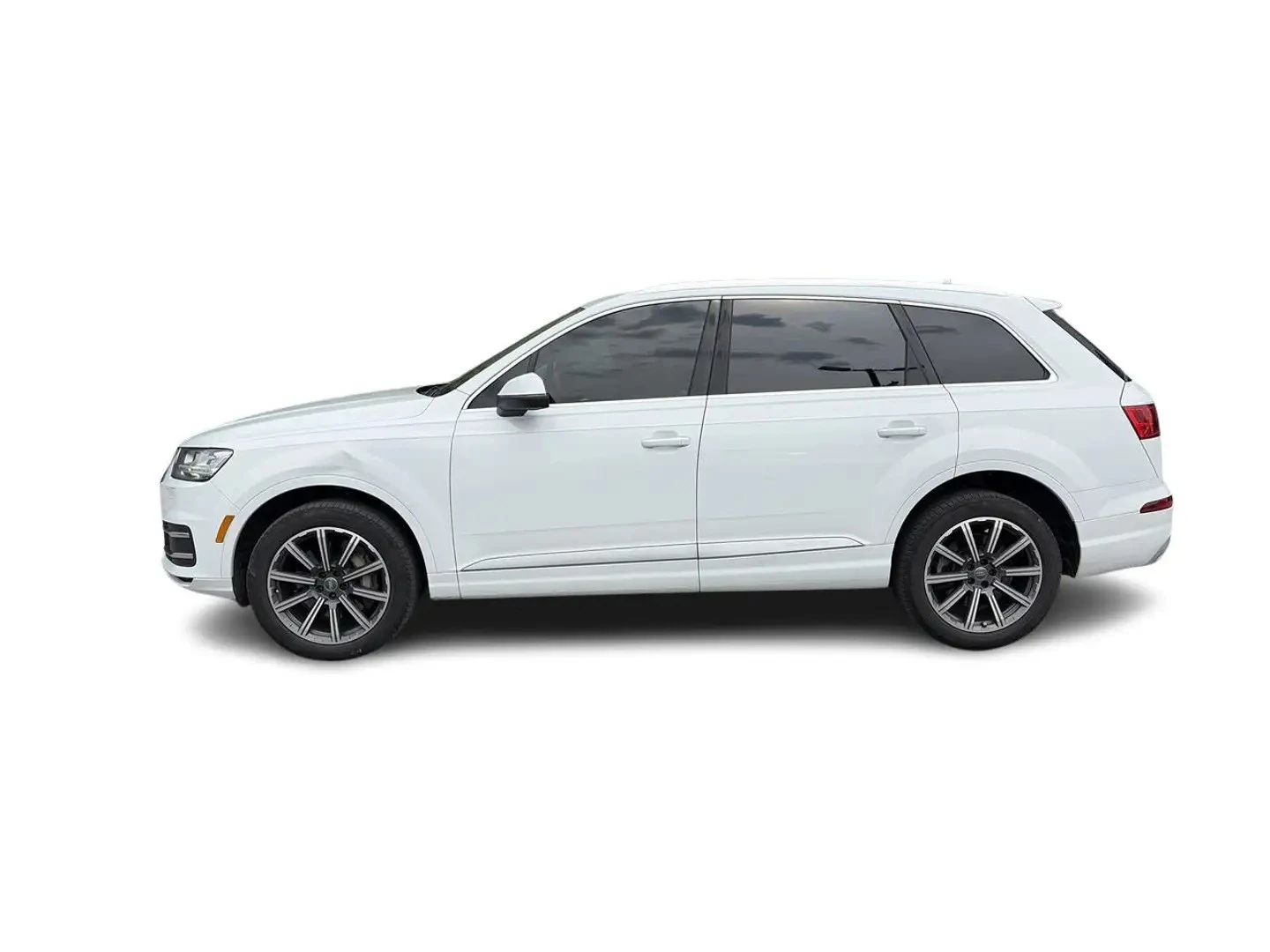 Audi Q7 Matrix * 360 * Обдухване * АвтоКредит * ЦЕНА ДО БГ, снимка 4 - Автомобили и джипове - 55799913