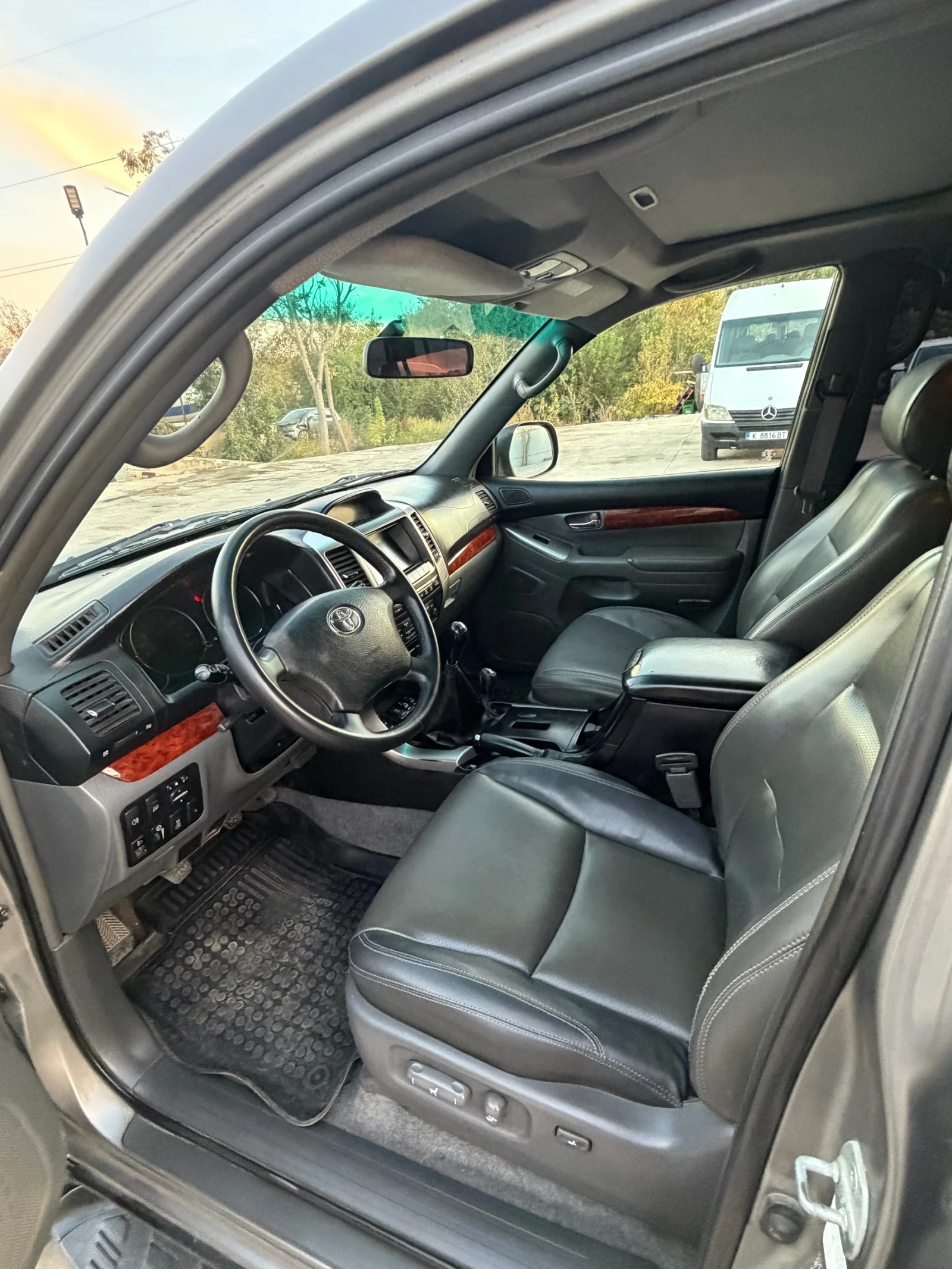 Toyota Land cruiser, снимка 9 - Автомобили и джипове - 56448683