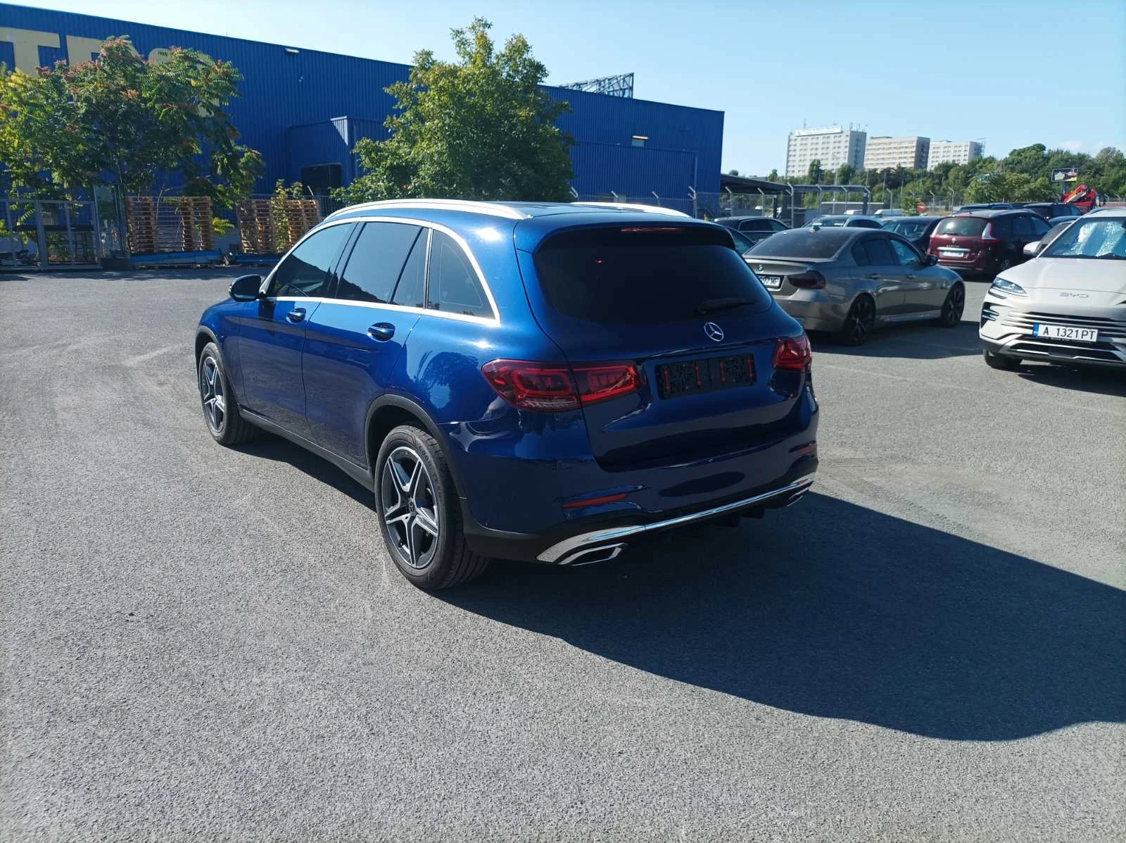 Mercedes-Benz GLC 220 d 4MATIC, снимка 8 - Автомобили и джипове - 56665691