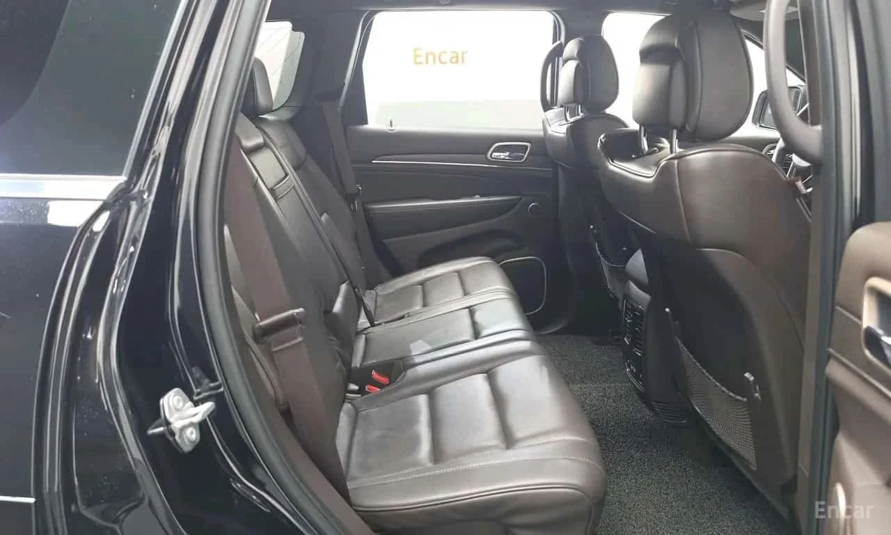 Jeep Cherokee, снимка 12 - Автомобили и джипове - 56730323