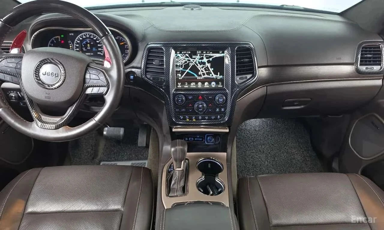 Jeep Cherokee, снимка 7 - Автомобили и джипове - 56730323