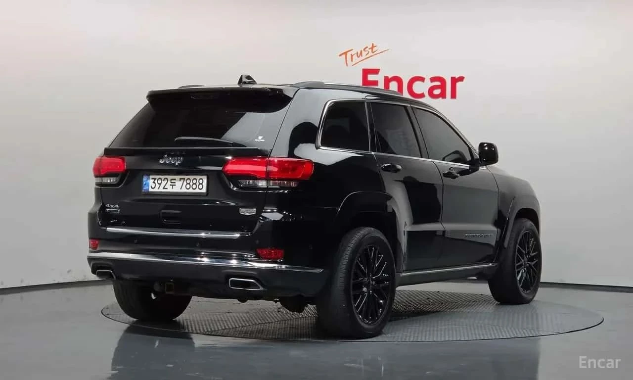 Jeep Cherokee, снимка 2 - Автомобили и джипове - 56730323
