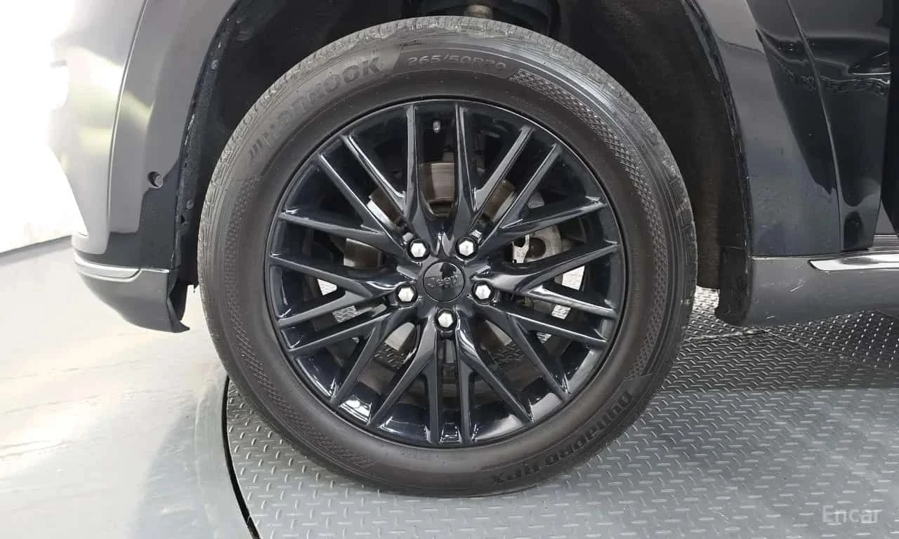 Jeep Cherokee, снимка 5 - Автомобили и джипове - 56730323