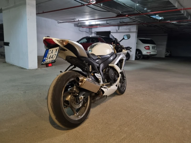 Suzuki Gsxr 600 L0 кат. А2, снимка 3 - Мотоциклети и мототехника - 51514055