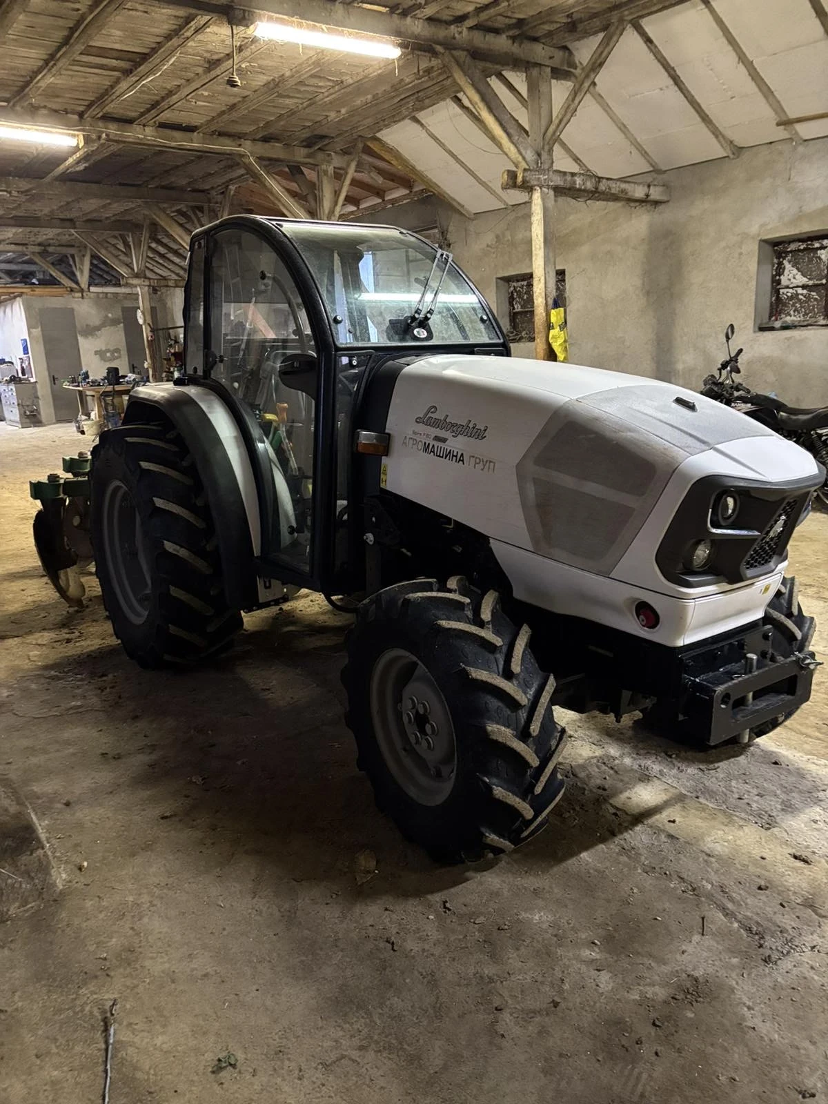 Трактор Lamborghini, снимка 1