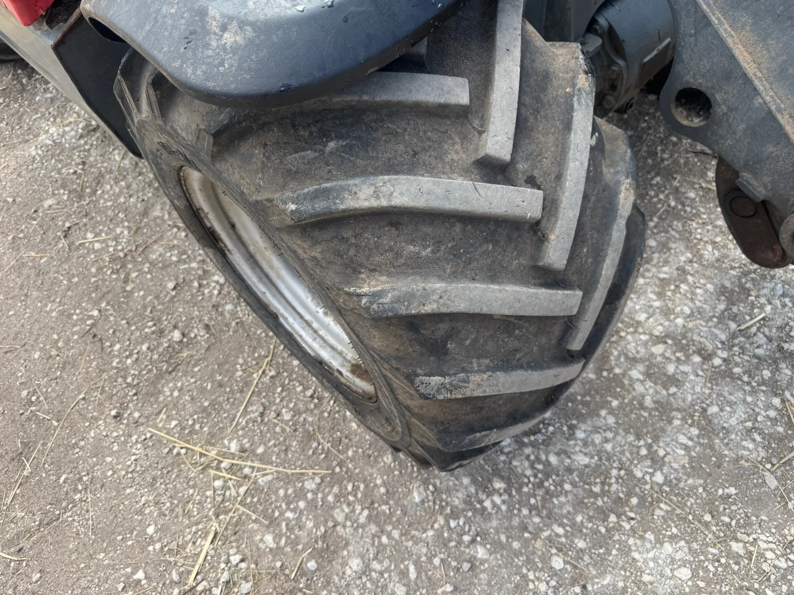 Телескопичен товарач Weidemann T4512, снимка 6 - Селскостопанска техника - 55501270