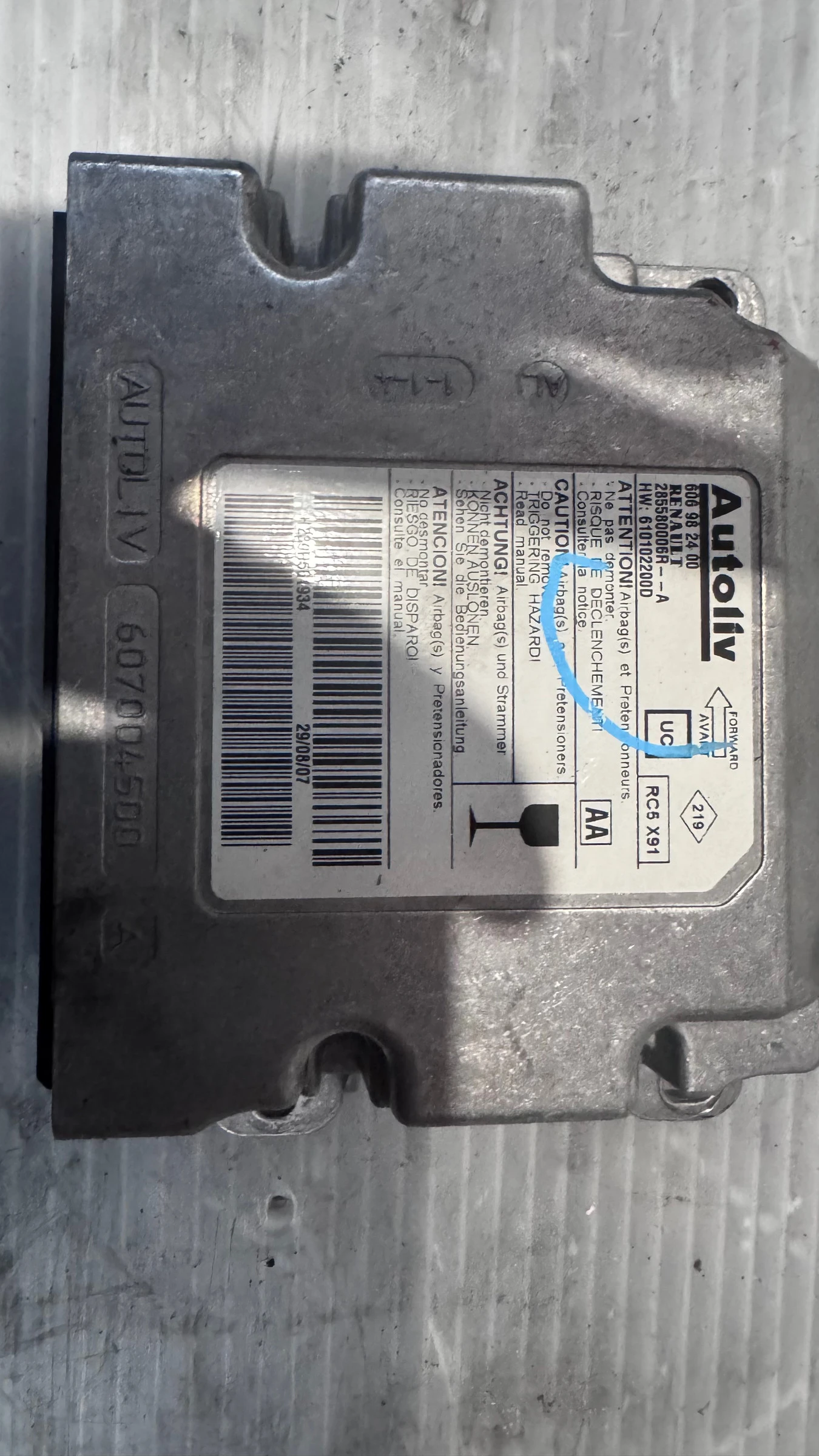 Airbag  /  /  a Renault Laguna - 607004500  / 285580006R | Mobile.bg   2