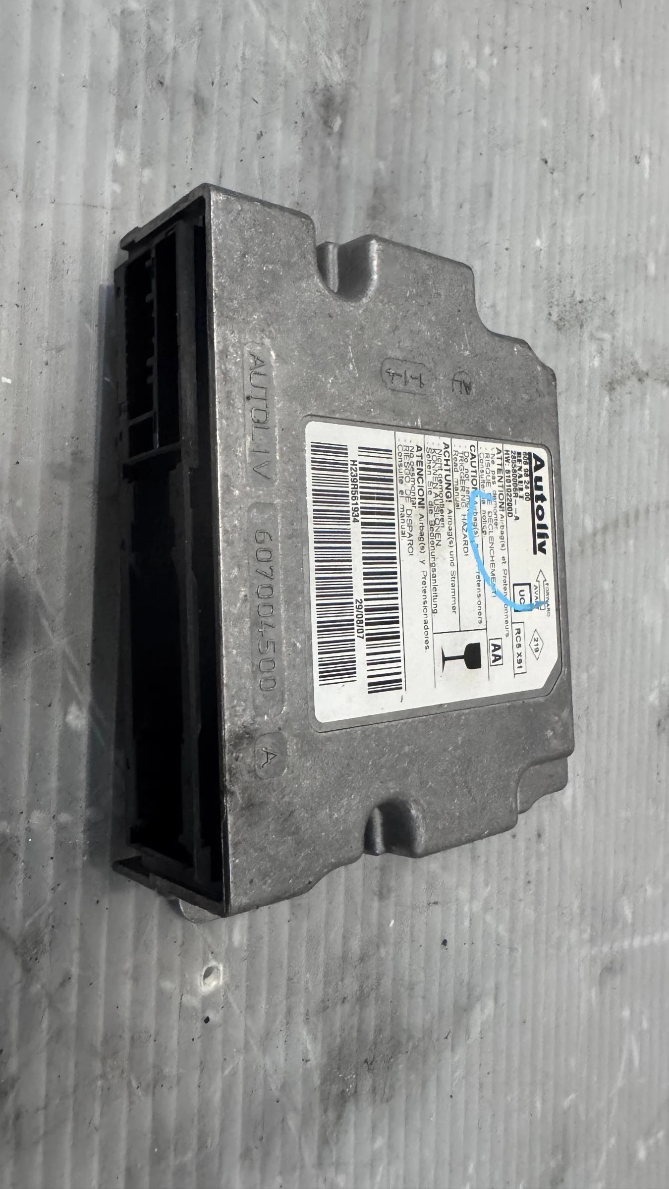 Airbag  /  /  a Renault Laguna - 607004500  / 285580006R | Mobile.bg   1