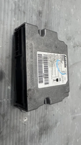     Airbag  /  /  a Renault Laguna - 607004500  / 285580006R