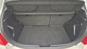 Toyota Yaris 1.4 диз. 90к.с., снимка 16